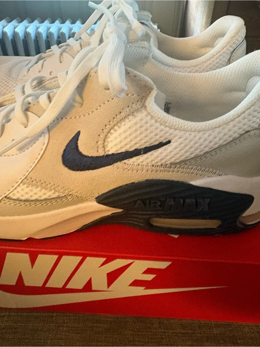 Women’s Nike AirMax Excee Navy 8.5